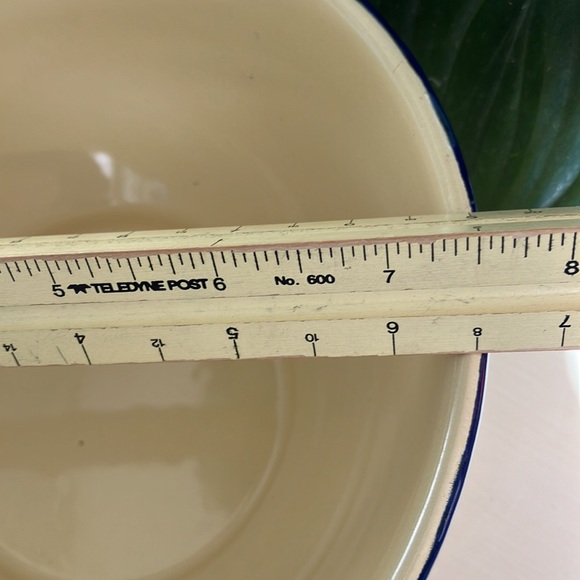 Enamelware Pot & Lid, And Red Speckled Saucepan - Picture 11 of 14